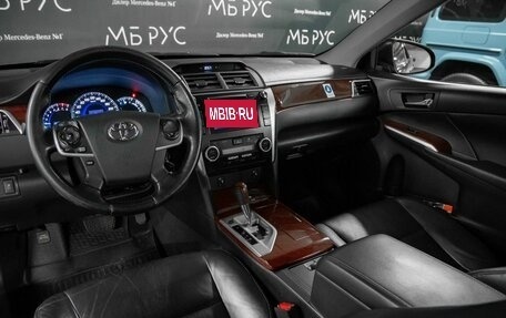 Toyota Camry, 2012 год, 1 990 000 рублей, 11 фотография