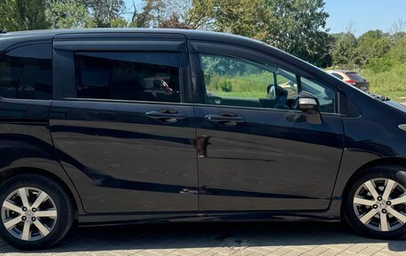 Honda Freed I, 2010 год, 1 190 000 рублей, 4 фотография