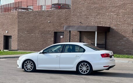 Volkswagen Jetta VI, 2012 год, 1 199 000 рублей, 11 фотография