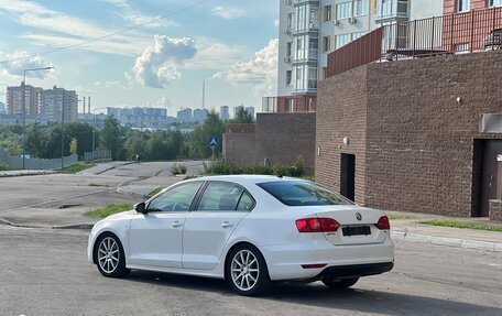 Volkswagen Jetta VI, 2012 год, 1 199 000 рублей, 12 фотография