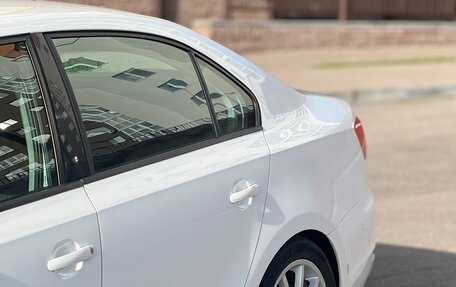 Volkswagen Jetta VI, 2012 год, 1 199 000 рублей, 17 фотография