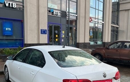 Volkswagen Jetta VI, 2012 год, 1 199 000 рублей, 23 фотография