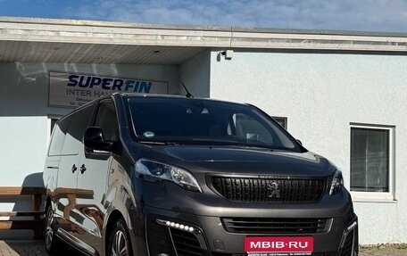 Peugeot Traveller I, 2023 год, 3 950 000 рублей, 1 фотография