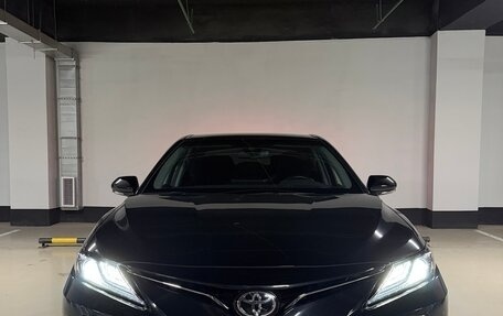 Toyota Camry, 2023 год, 3 300 000 рублей, 1 фотография