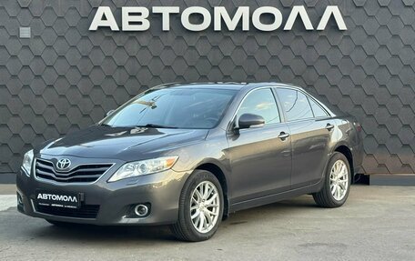 Toyota Camry, 2011 год, 950 000 рублей, 2 фотография