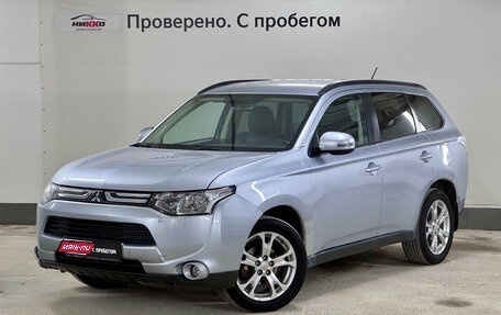 Mitsubishi Outlander III рестайлинг 3, 2012 год, 1 370 000 рублей, 1 фотография