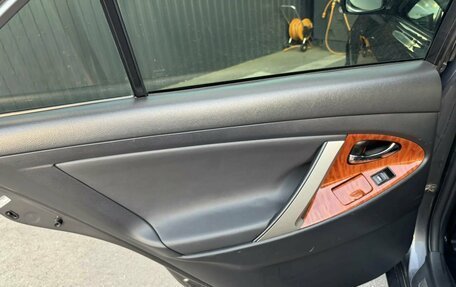 Toyota Camry, 2011 год, 950 000 рублей, 19 фотография