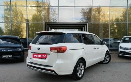 KIA Carnival III, 2017 год, 2 399 000 рублей, 4 фотография