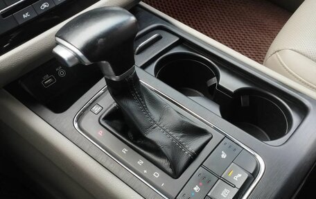 KIA Carnival III, 2017 год, 2 399 000 рублей, 29 фотография