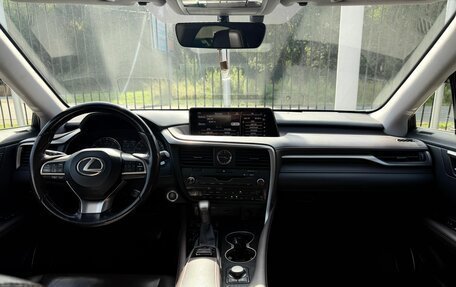 Lexus RX IV рестайлинг, 2016 год, 3 759 000 рублей, 10 фотография
