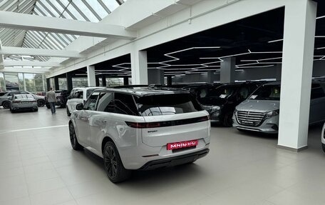 Land Rover Range Rover Sport, 2026 год, 18 990 000 рублей, 39 фотография