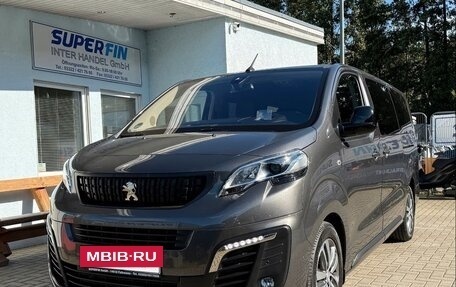 Peugeot Traveller I, 2023 год, 3 950 000 рублей, 2 фотография