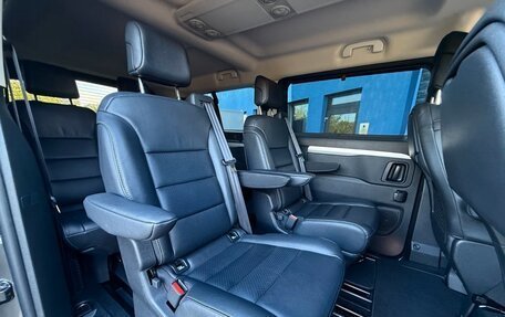 Peugeot Traveller I, 2023 год, 3 950 000 рублей, 19 фотография