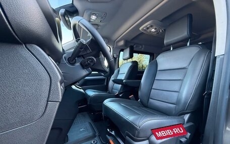 Peugeot Traveller I, 2023 год, 3 950 000 рублей, 15 фотография