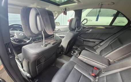 Mercedes-Benz E-Класс, 2009 год, 1 350 000 рублей, 14 фотография