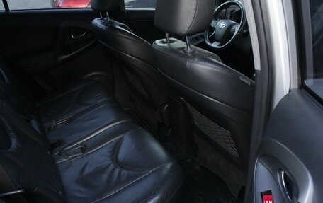 Toyota RAV4, 2010 год, 1 290 000 рублей, 10 фотография