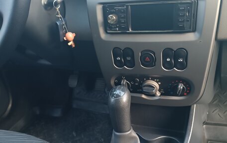 Renault Logan I, 2010 год, 320 000 рублей, 13 фотография