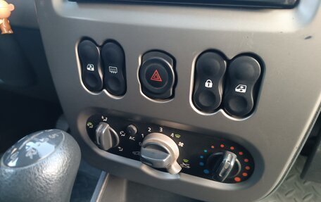 Renault Logan I, 2010 год, 320 000 рублей, 14 фотография