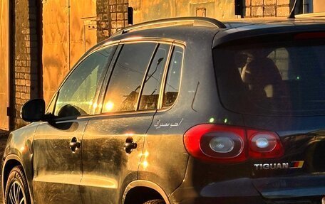 Volkswagen Tiguan I, 2010 год, 700 000 рублей, 11 фотография