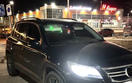 Volkswagen Tiguan I, 2010 год, 700 000 рублей, 13 фотография