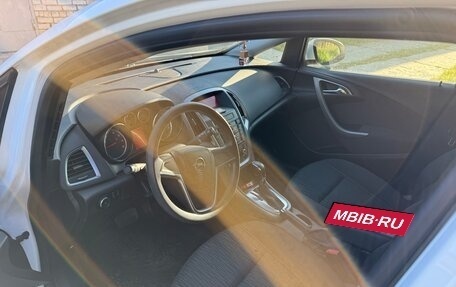 Opel Astra J, 2014 год, 880 000 рублей, 11 фотография