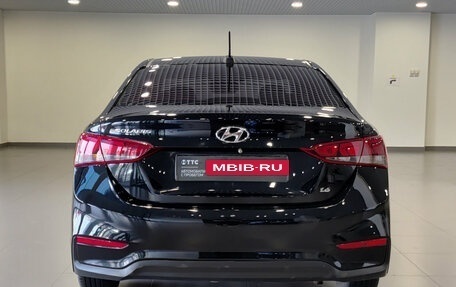 Hyundai Solaris II рестайлинг, 2017 год, 1 070 000 рублей, 7 фотография