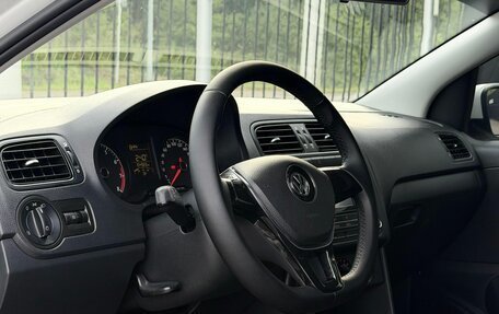Volkswagen Polo VI (EU Market), 2017 год, 1 099 000 рублей, 8 фотография
