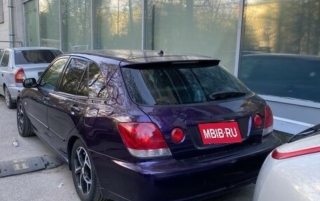Toyota Altezza, 2002 год, 1 000 000 рублей, 2 фотография