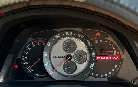 Toyota Altezza, 2002 год, 1 000 000 рублей, 16 фотография