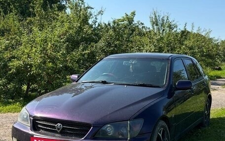 Toyota Altezza, 2002 год, 1 000 000 рублей, 8 фотография