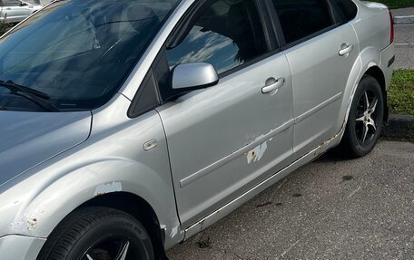Ford Focus II рестайлинг, 2005 год, 300 000 рублей, 2 фотография