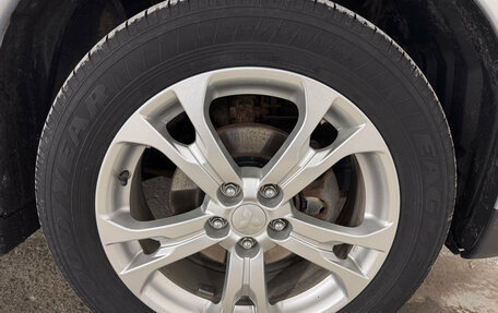 Mitsubishi Outlander III рестайлинг 3, 2012 год, 1 370 000 рублей, 23 фотография