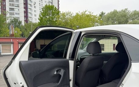 Volkswagen Polo VI (EU Market), 2011 год, 655 000 рублей, 13 фотография