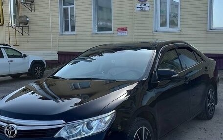 Toyota Camry, 2017 год, 2 000 000 рублей, 8 фотография