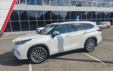 Toyota Highlander, 2025 год, 4 700 000 рублей, 17 фотография