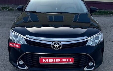 Toyota Camry, 2017 год, 2 000 000 рублей, 11 фотография
