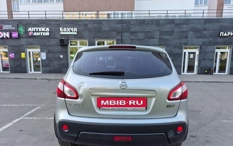 Nissan Qashqai, 2012 год, 975 000 рублей, 4 фотография