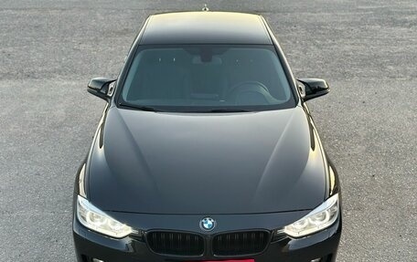 BMW 3 серия, 2013 год, 1 450 000 рублей, 32 фотография
