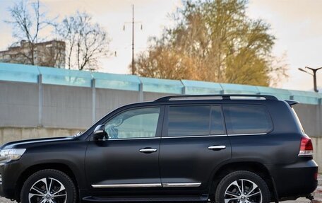 Toyota Land Cruiser 200, 2016 год, 7 000 000 рублей, 2 фотография