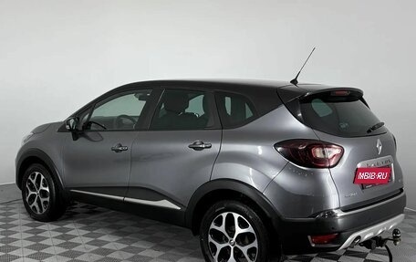 Renault Kaptur I рестайлинг, 2019 год, 1 800 000 рублей, 10 фотография
