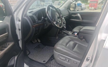 Toyota Land Cruiser 200, 2009 год, 3 350 000 рублей, 8 фотография