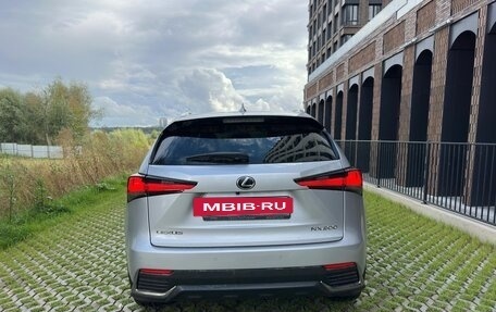 Lexus NX I, 2017 год, 3 050 000 рублей, 4 фотография