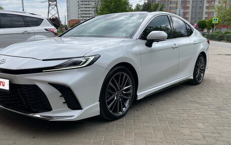 Toyota Camry, 2024 год, 3 670 000 рублей, 4 фотография
