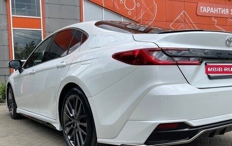 Toyota Camry, 2024 год, 3 670 000 рублей, 10 фотография