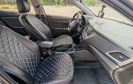 Hyundai Solaris II рестайлинг, 2018 год, 1 570 000 рублей, 20 фотография