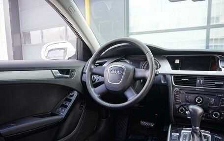Audi A4, 2009 год, 840 000 рублей, 13 фотография