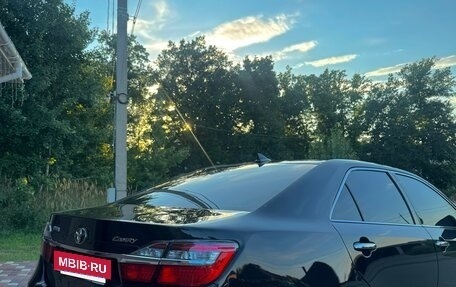 Toyota Camry, 2017 год, 2 100 000 рублей, 15 фотография