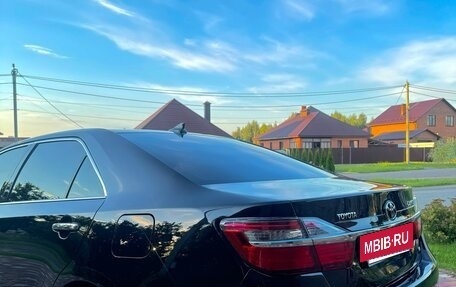 Toyota Camry, 2017 год, 2 100 000 рублей, 16 фотография