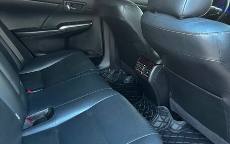 Toyota Camry, 2017 год, 2 100 000 рублей, 38 фотография