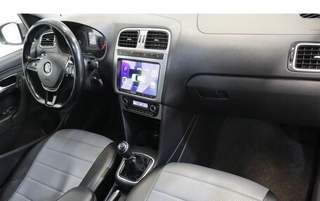 Volkswagen Polo VI (EU Market), 2016 год, 1 017 000 рублей, 5 фотография
